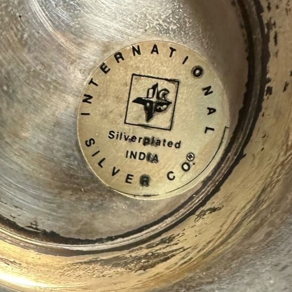 VINTAGE INTERNATIONAL SILVER CO. Silver-Plated Tankard Mug – Made in India - Picture 4 of 5